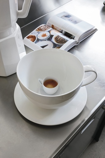 [Q153 NE] Taza de Café Gigante + plato / Negro