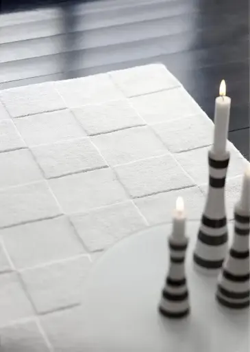 [20560005] Luzern White 170/240